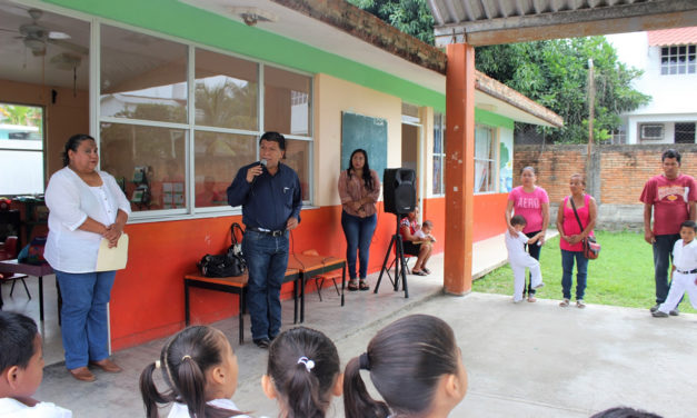 Madres de familia, participativas