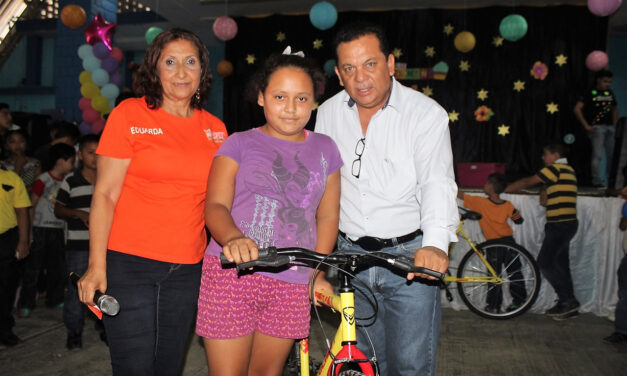 Festeja DIF Municipal a los niños en su día