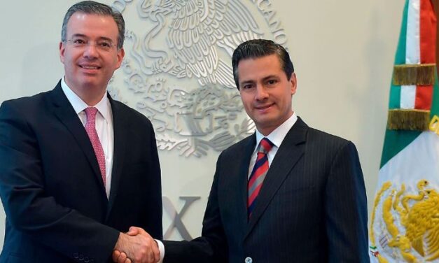 Nombran a Alejandro Díaz de León Carrillo gobernador del Banco de México.