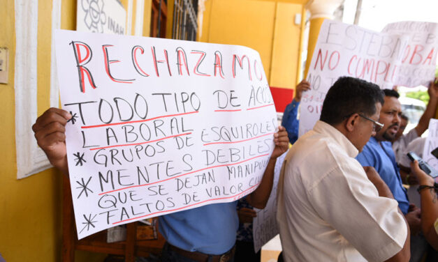 Empleados cierran la zona arqueológica del Tajín