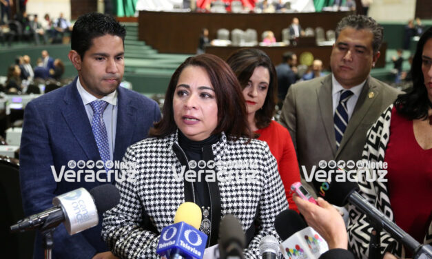 Citlali Medellín Presenta Denuncia Formal Contra El Diputado Local Arturo Esquitín