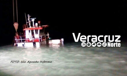 Se Hunde El Remolcador Capitán Tomas Al Tratar De Cruzar La Barra.