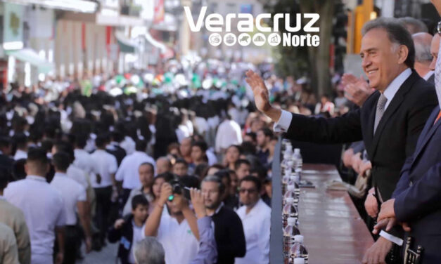 Festivo y con gran participación, el desfile cívico-deportivo conmemorativo al 108 aniversario del inicio de la Revolución Mexicana