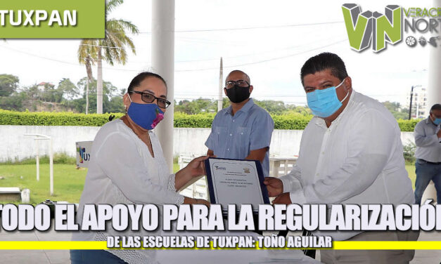 TODO EL APOYO PARA LA REGULARIZACIÓN DE LAS ESCUELAS DE TUXPAN: TOÑO AGUILAR