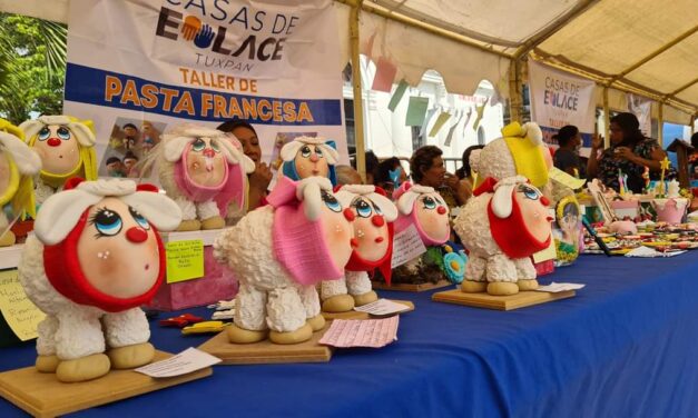 MUJERES QUE TAMBIÉN HACEN EL CAMBIO