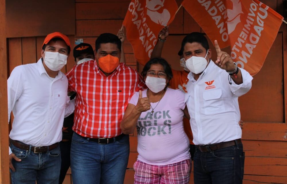 SE POSICIONA CARLOS REYES “MASCAREÑAS” EN ÁLAMO