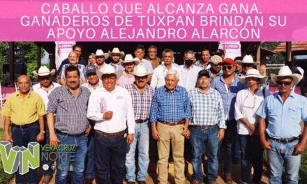 CABALLO QUE ALCANZA GANA. GANADEROS DE TUXPAN BRINDAN SU APOYO ALEJANDRO ALARCÓN