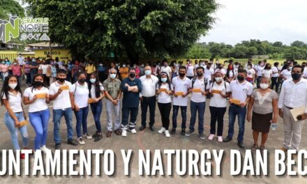 AYUNTAMIENTO Y NATURGY DAN BECAS