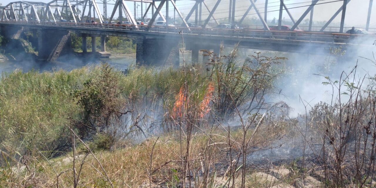 Tihuatlán: Épocas de altas temperaturas junto con quema de basura que ocasionan incendios en pastizales