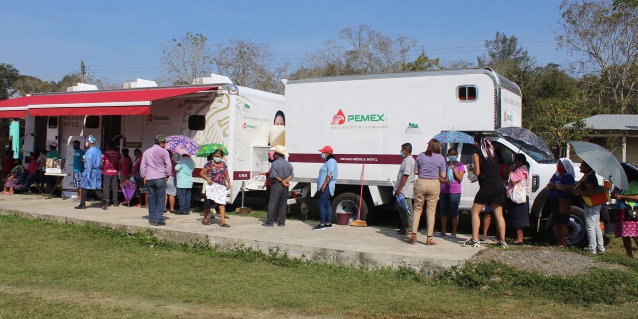 Chontla: Unidad Médica Móvil de Pemex