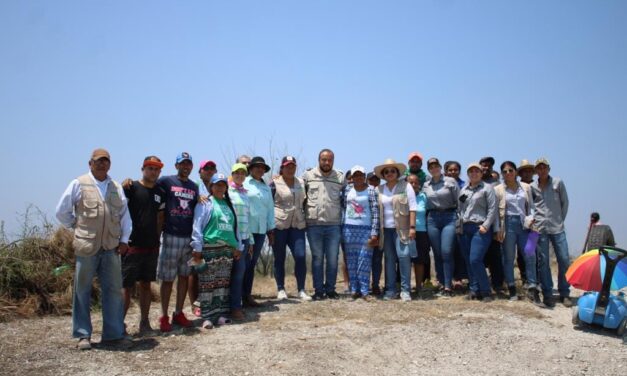 Ozuluama: Jornada de limpieza en la playa boca del río en Cucharas