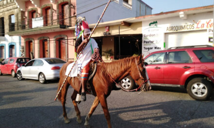 Coatzintla: Edición 152 de la tradicional «carrera de judíos»