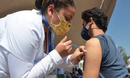 Tamalín: Plan de vacunación para rezagados a personas de 18 años en adelante