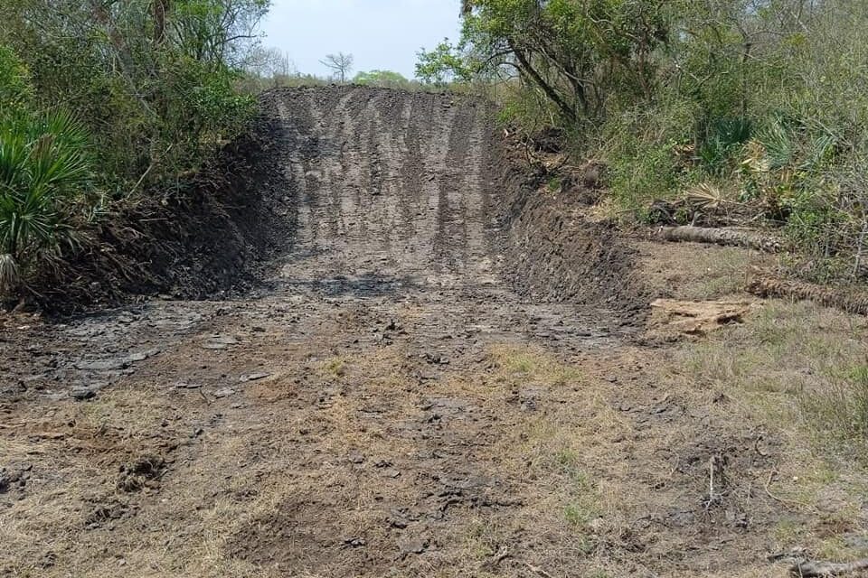 Ozuluama: Supervisión del avance de las 30 ollas de captación de agua
