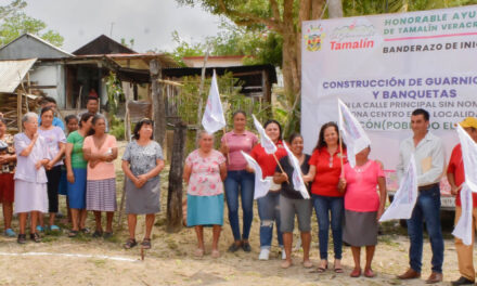 Tamalín: Banderazo a construcción de guarniciones y banquetas en la localidad El Rincón
