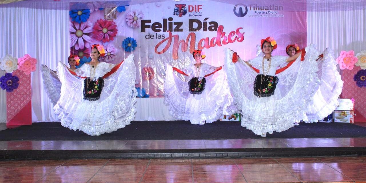 Tihuatlán: Festejo del día de las madres 2022