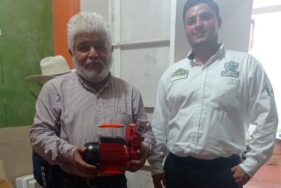 Naranjos: Entrega de bombas eléctricas domésticas y agrícolas