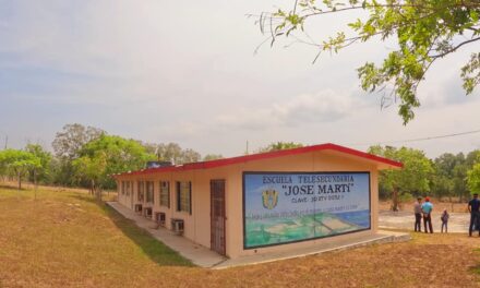 Ozuluama: Visita a telesecundaria José Martí de San Luciano