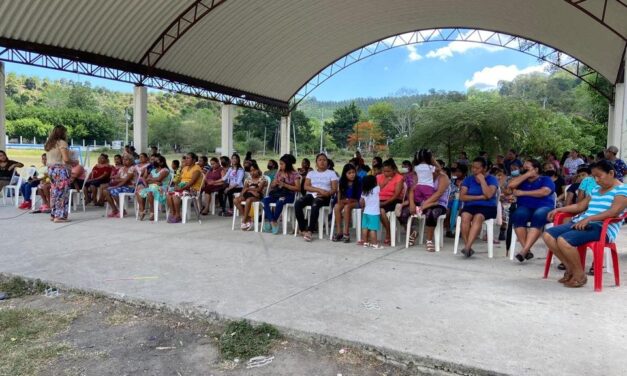 Álamo: Capacitación de Redes MUCPAZ en la comunidad de Buenos Aires