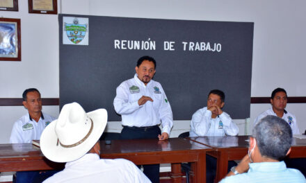 Naranjos: Alcalde asiste a reunión para conformación de comités