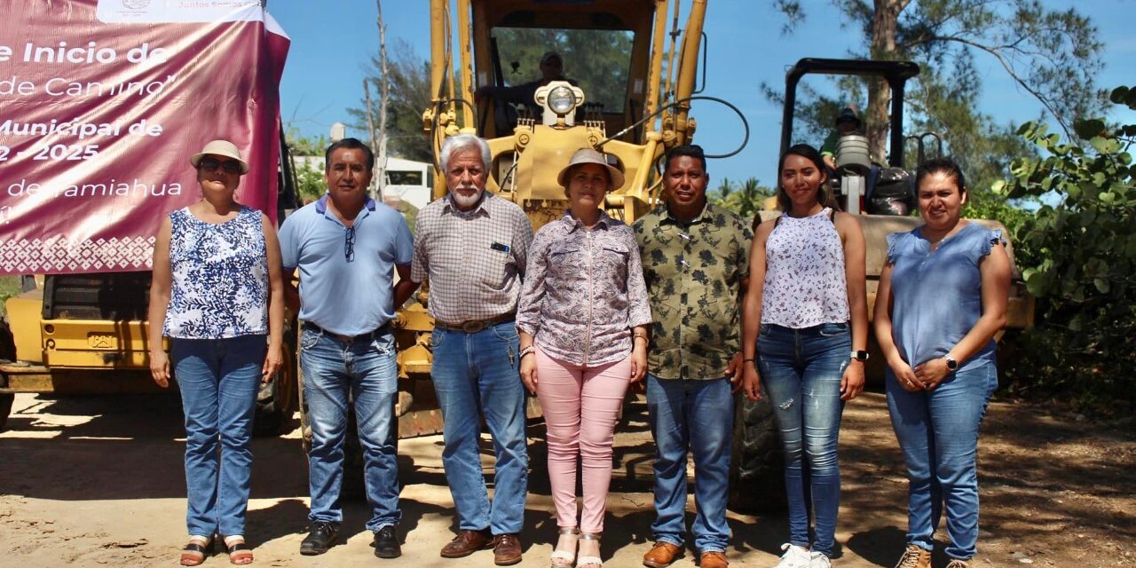 Rehabilitan camino La Puntilla – La Playa en Tamiahua
