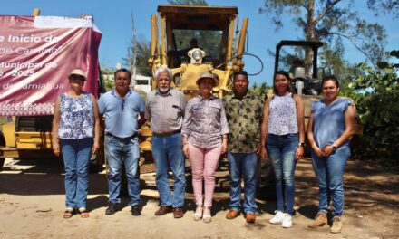 Rehabilitan camino La Puntilla – La Playa en Tamiahua