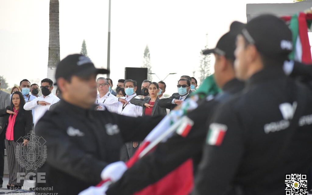 FGE acude a ceremonia de honores a la bandera organizada por la Dirección de Transparencia, Acceso a la información y Protección de Datos Personales