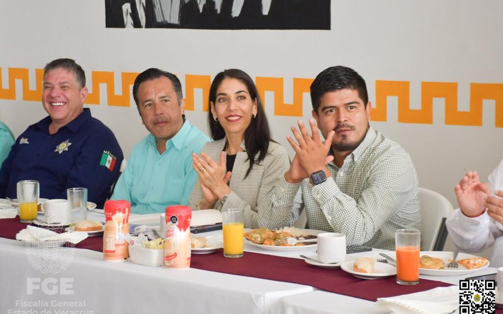 FGE hace un reconocimiento a las y los profesionales de la comunicación por su labor en el día de la libertad de expresión 2022