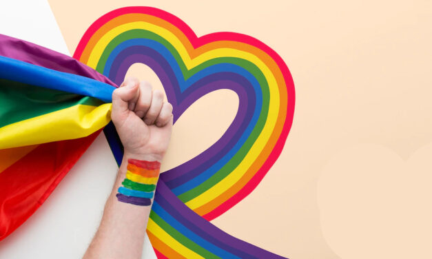 Tihuatlán: Mes del Orgullo LGBT