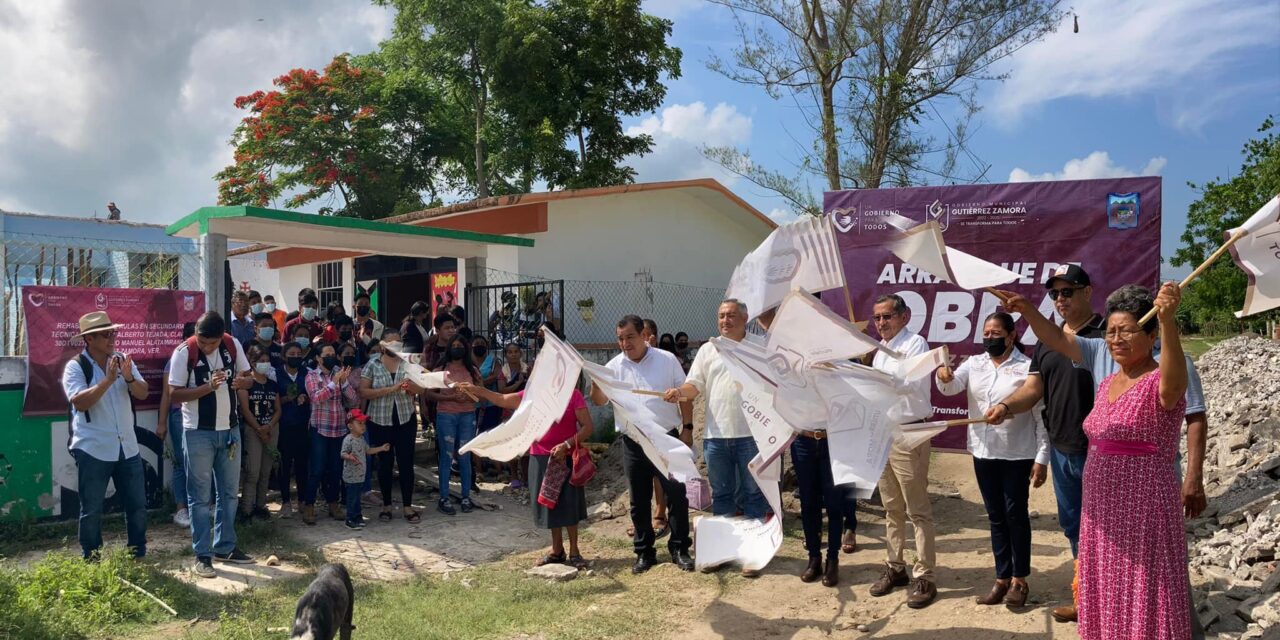 Gutiérrez Zamora: Banderazos de arranque de obras públicas