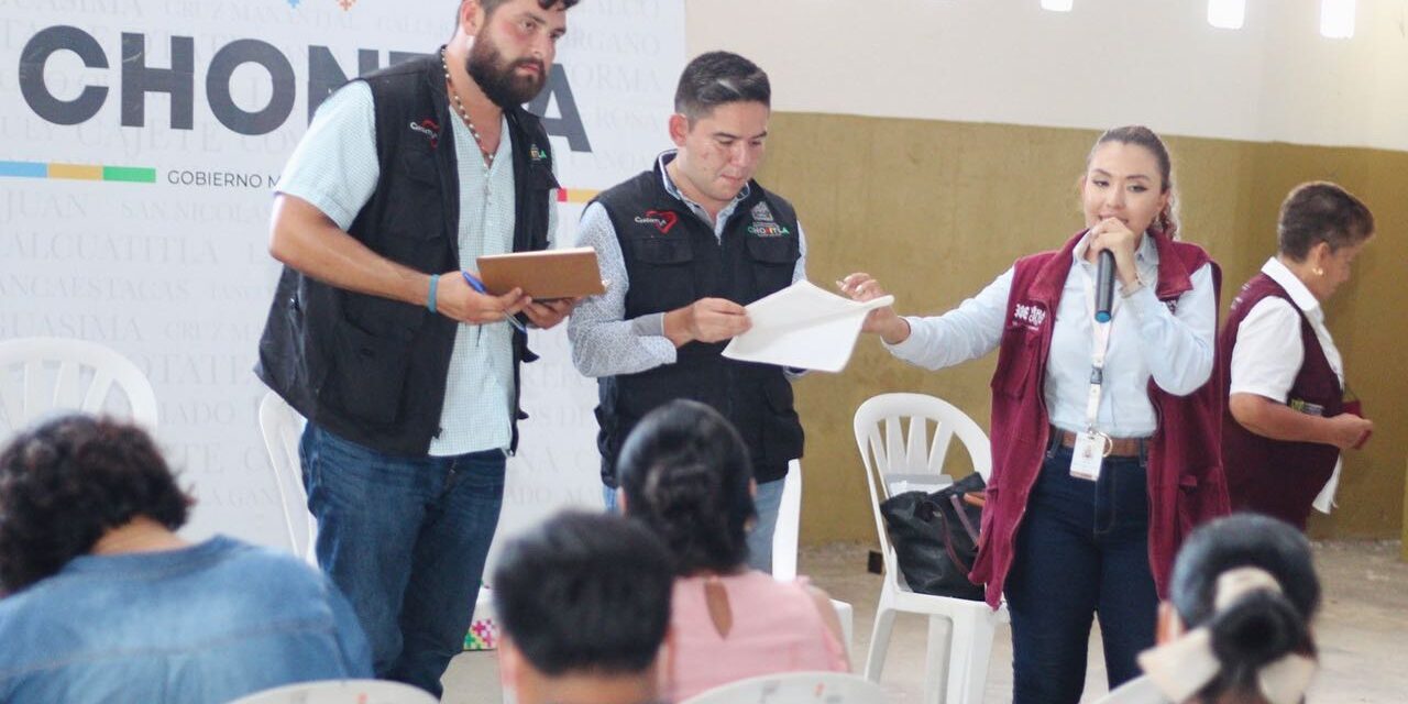 Chontla: Acuerdan Dirección General del Patrimonio del Estado y Gobierno Municipal regularizar predios del sector educativo