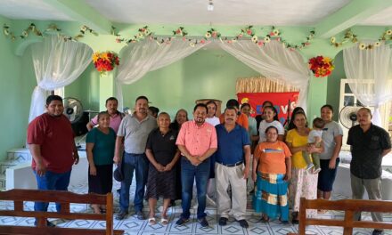 Naranjos: Alcalde asiste por invitación a la iglesia Monte de los Olivos