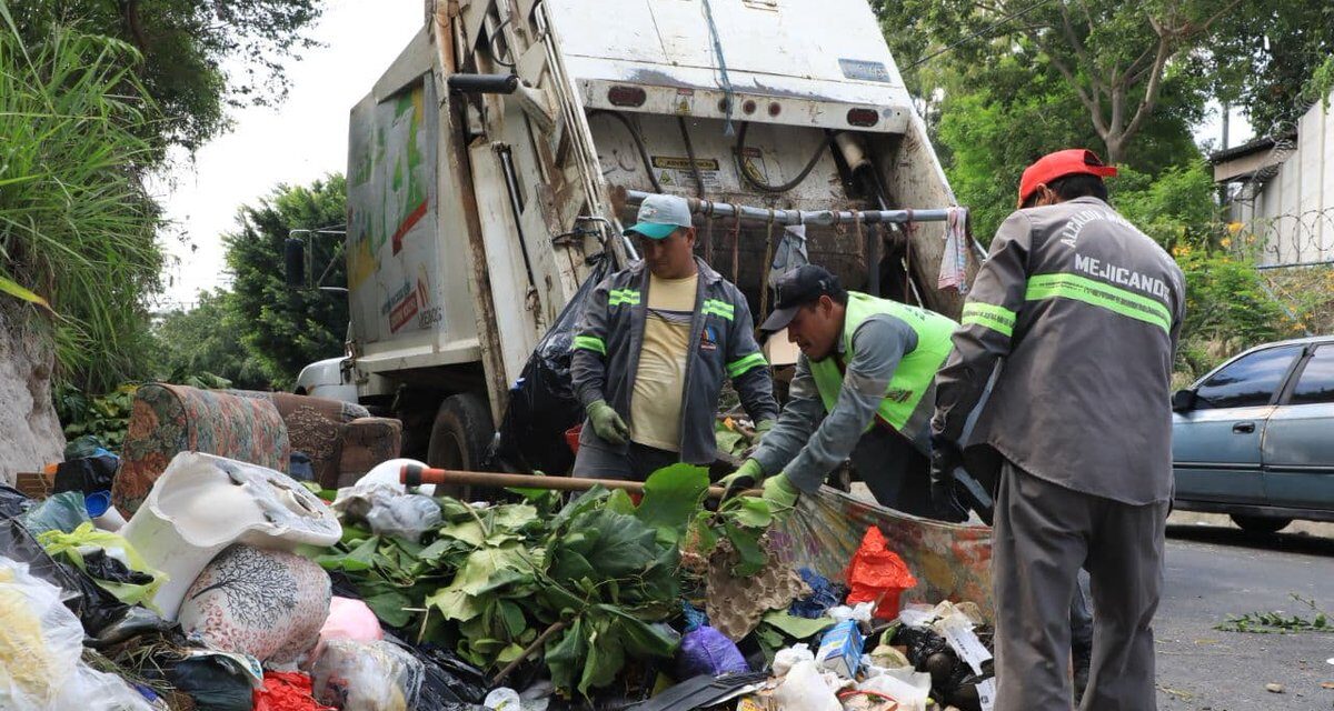 Chontla: Jornada de recolección de basura en Tlatemalco y Las Guásimas