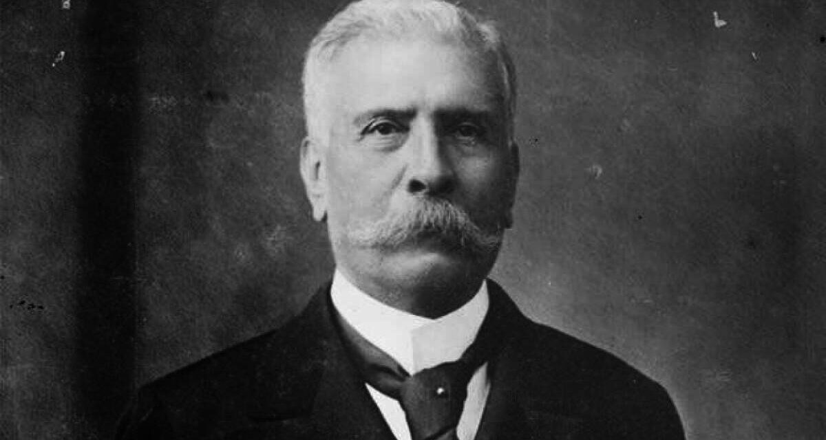 Gutiérrez Zamora: Un día como hoy pero en 1915, falleció el General Porfirio Díaz