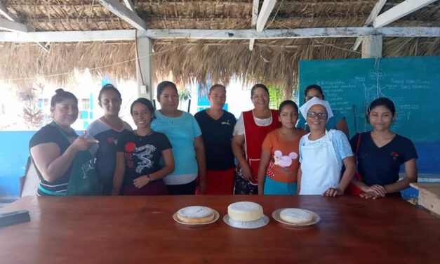 Ozuluama: Actividades del curso de repostería