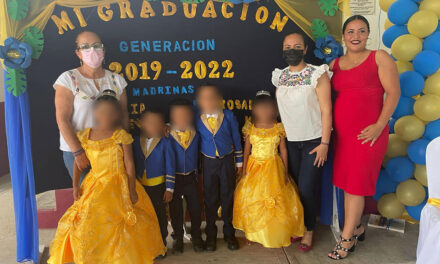 Tantima: Ceremonia de Clausura de Jardín de Niños de Rancho Abajo