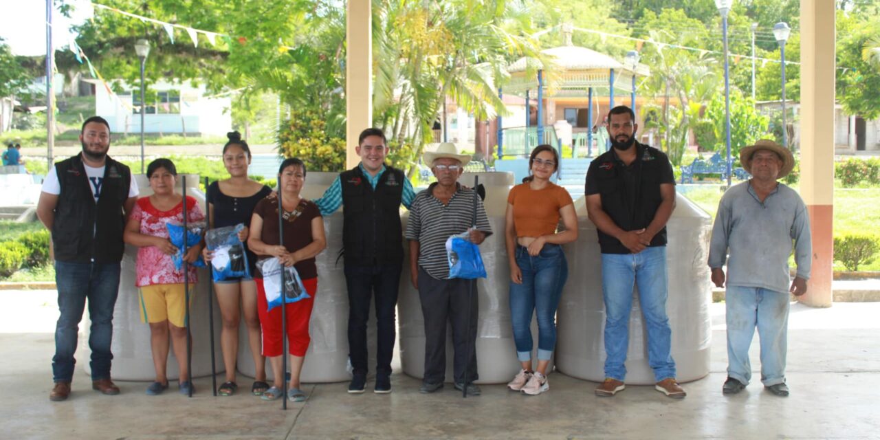 Comunidades de Chontla son beneficiados con productos subsidiados