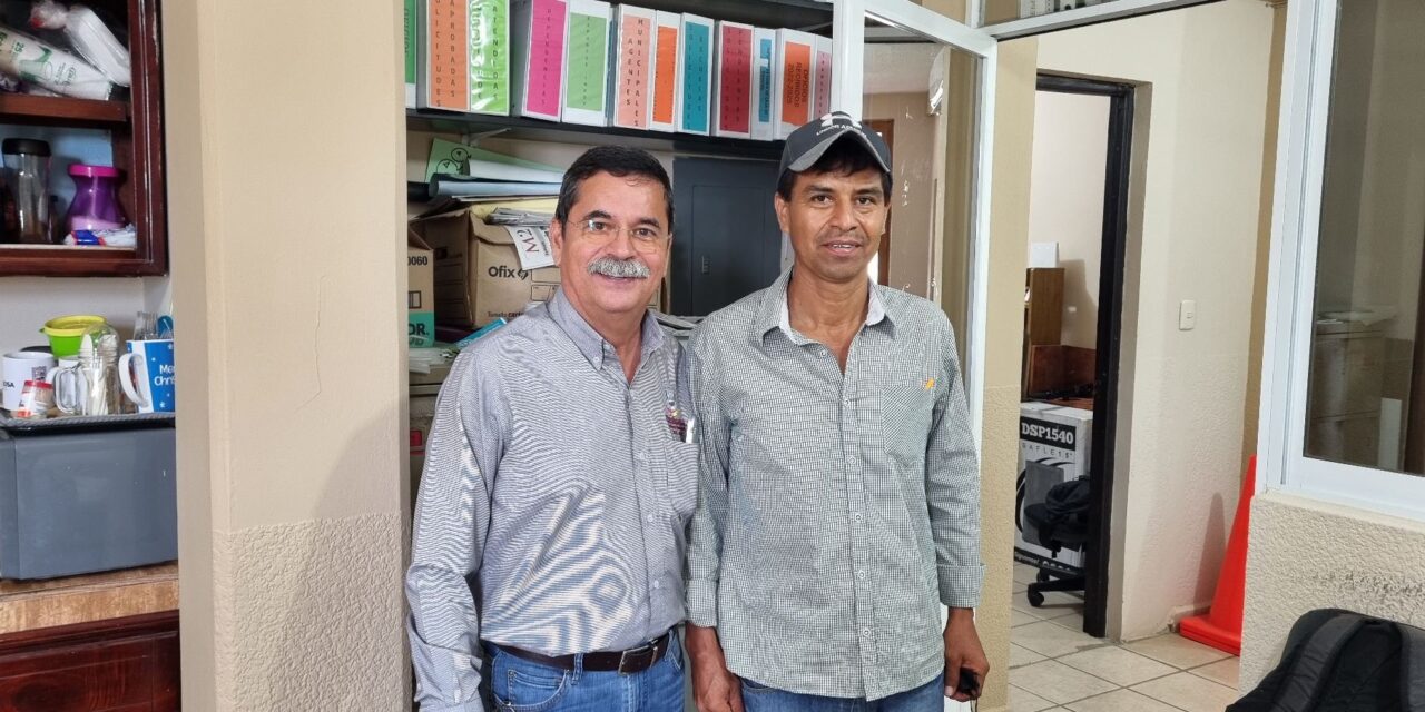 Ozuluama: Entrega de apoyo deportivo a la comunidad de San Antonio Tamijui