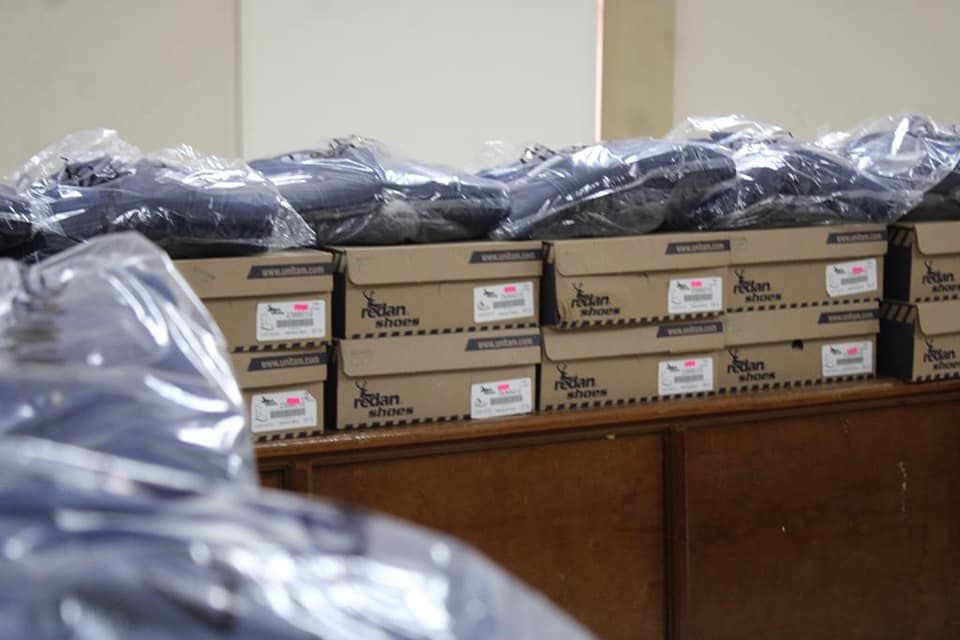 Entrega de uniformes a las y los sindicalizados del ayuntamiento municipal de Ozuluama