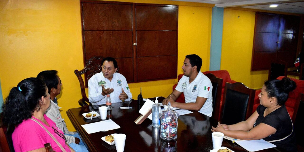 Naranjos: Reunión con junta de mejoras de la Col. Tierra y Libertad