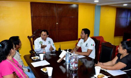 Naranjos: Reunión con junta de mejoras de la Col. Tierra y Libertad