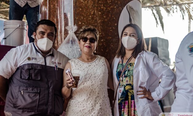 Tamiahua: Elaboración del coctel más grande del mundo