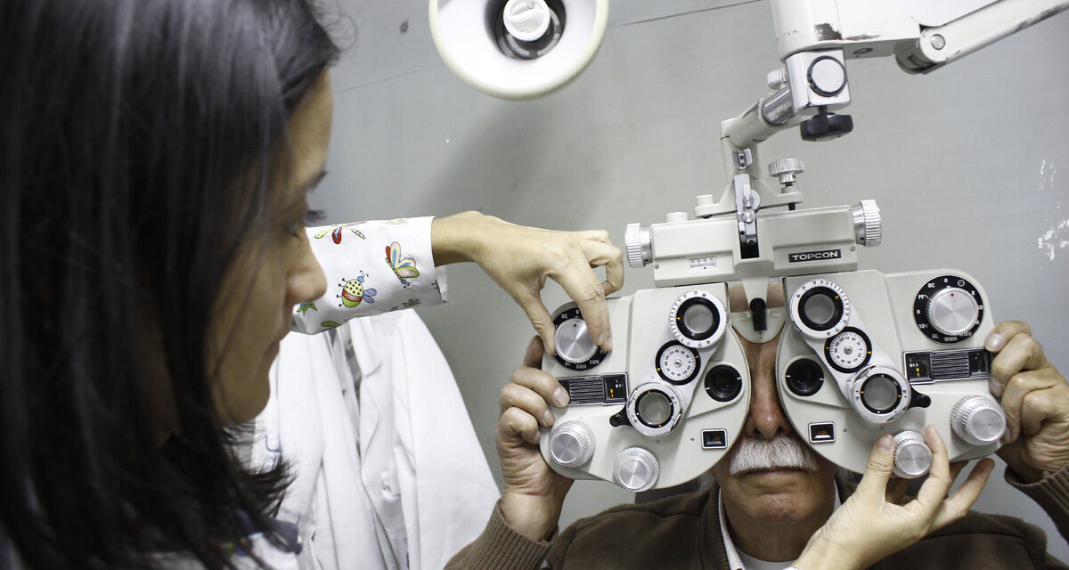 Brigada de salud visual «Viendo por Cazones de Herrera»