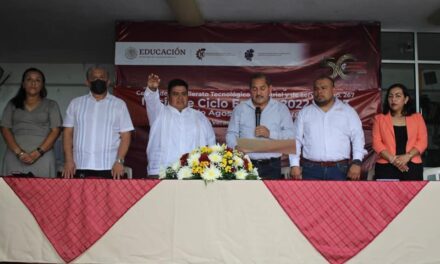 Ozuluama: Toma de protesta de directivos del CBTIS 267