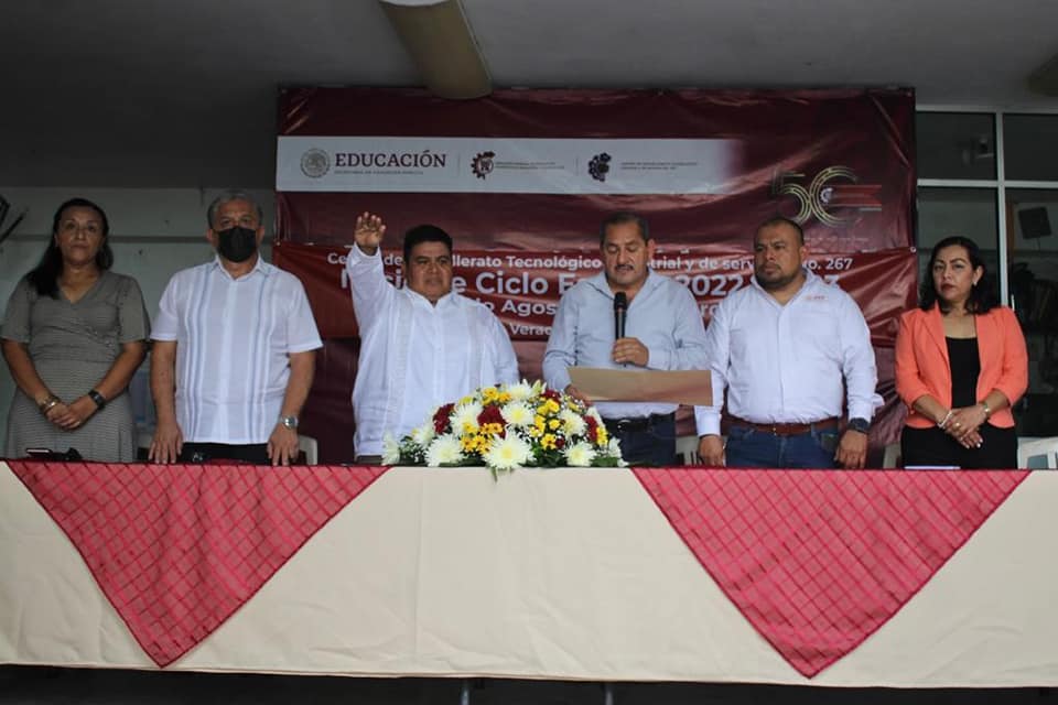 Ozuluama: Toma de protesta de directivos del CBTIS 267