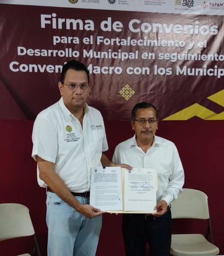 Gutiérrez Zamora: Alcalde asistió a la Firma de Convenios para el Fortalecimiento y el Desarrollo Municipal en seguimiento al Convenio Macro con los Municipios