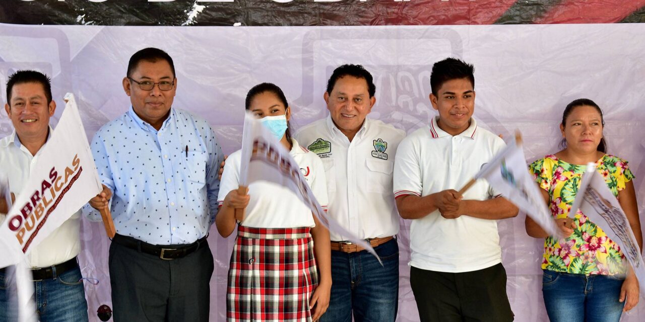 Naranjos: Alcalde pone en marcha la construcción de barda perimetral en el bachillerato