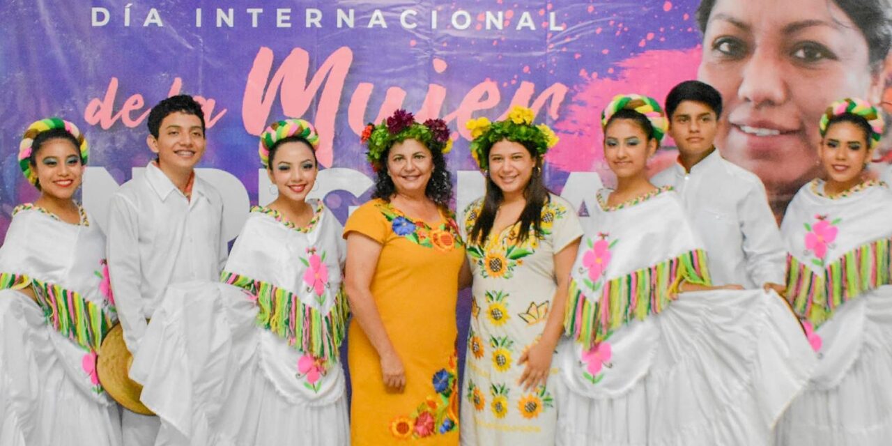 Tamalín: Alcaldesa acude al evento del Día Internacional de la Mujer Indígena 2022