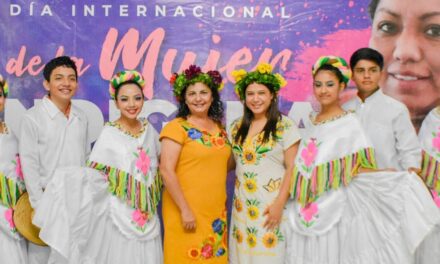 Tamalín: Alcaldesa acude al evento del Día Internacional de la Mujer Indígena 2022