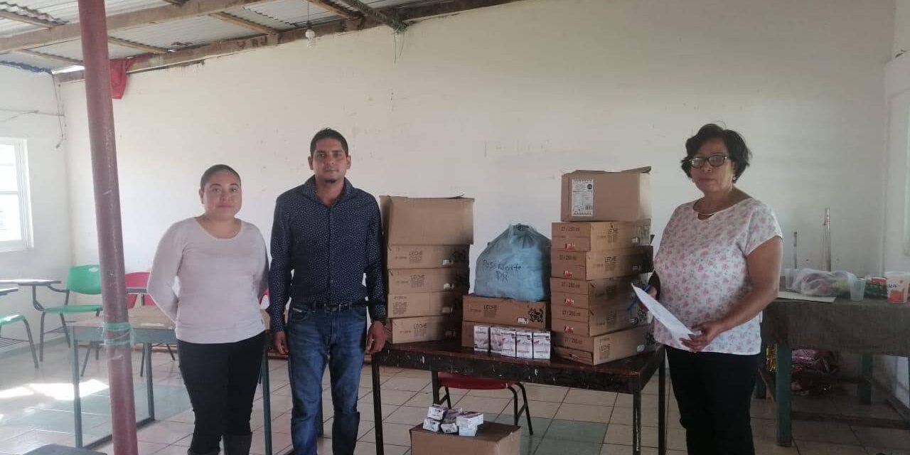 Tamiahua: Entrega de apoyos sociales en Paso del Norte
